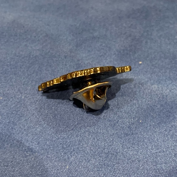 One of a kind lapel pin for the “Dreamer” in you! - Picture 2 of 3